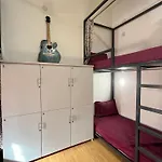 Green Backpacker\'S Hostel And Homestay